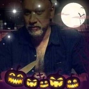 Meet your Posher, Keith